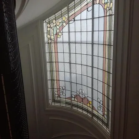 Apartament Classical Meets Modern Luxury City Centre